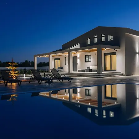 Samantha - Private Pool, 3 Ensuite Bedrooms & Complete Privacy Near Laganas, By Tk Premium * Ambelokipoi (Zakynthos)
