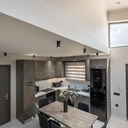 Samantha - Private Pool, 3 Ensuite Bedrooms & Complete Privacy Near Laganas, By Tk Premium 别墅 *