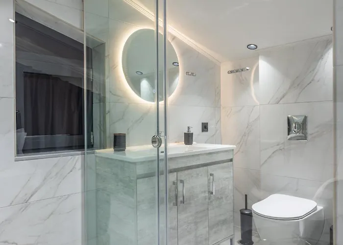 Villa Samantha Villa, By Tk Premium