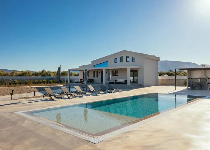 Samantha Villa, By Tk Premium