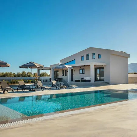 Samantha - Private Pool, 3 Ensuite Bedrooms & Complete Privacy Near Laganas, By Tk Premium Vila