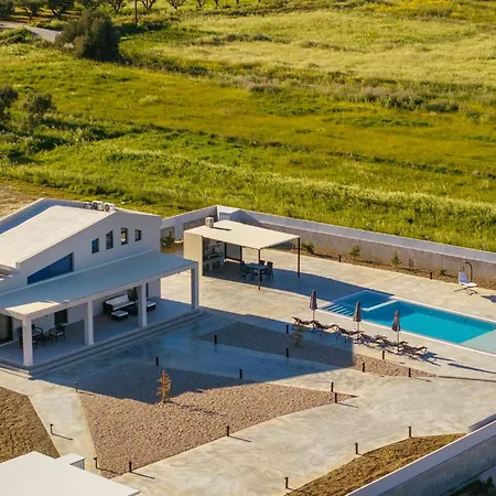Samantha - Private Pool, 3 Ensuite Bedrooms & Complete Privacy Near Laganas, By Tk Premium Ambelokipoi (Zakynthos)